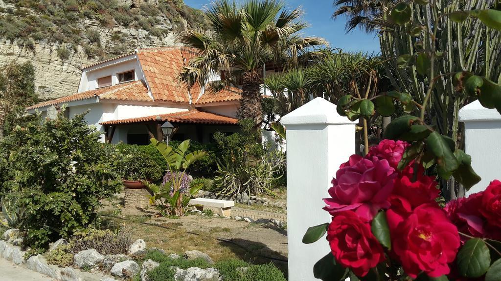 Le Roccette Mare Beach Hotel & Restaurant 特罗佩阿 外观 照片