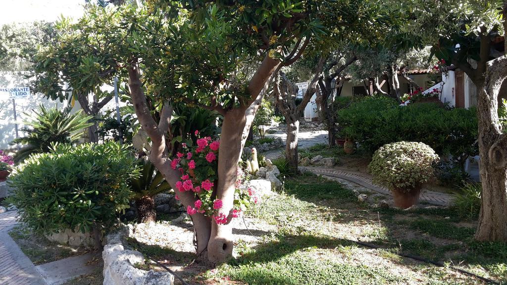 Le Roccette Mare Beach Hotel & Restaurant 特罗佩阿 外观 照片