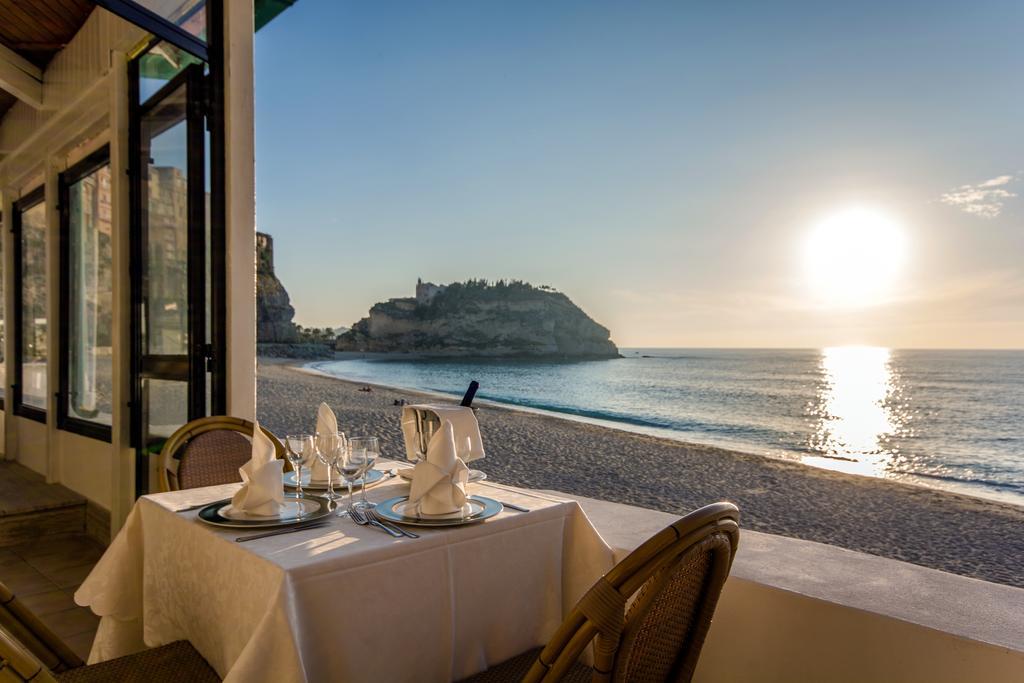 Le Roccette Mare Beach Hotel & Restaurant 特罗佩阿 外观 照片