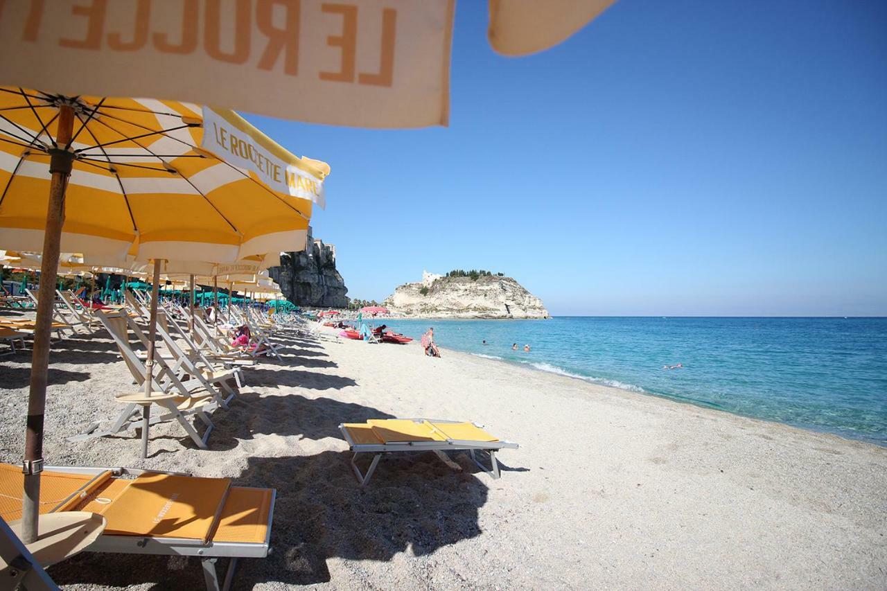 Le Roccette Mare Beach Hotel & Restaurant 特罗佩阿 外观 照片